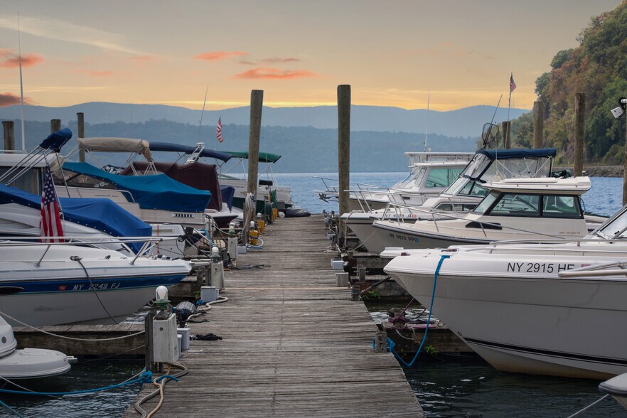 More Photos Of 137 Dock Rd, Marlboro Land For Sale