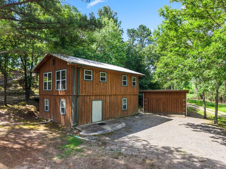 More Photos Of 110 Lizard ln, Story Specialty For Sale