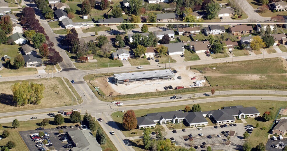 More Photos Of 3112 Finger Rd, Green Bay General Retail For Lease