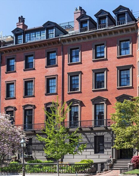 More Photos Of 93 Beacon St, Boston Apartments For Sale