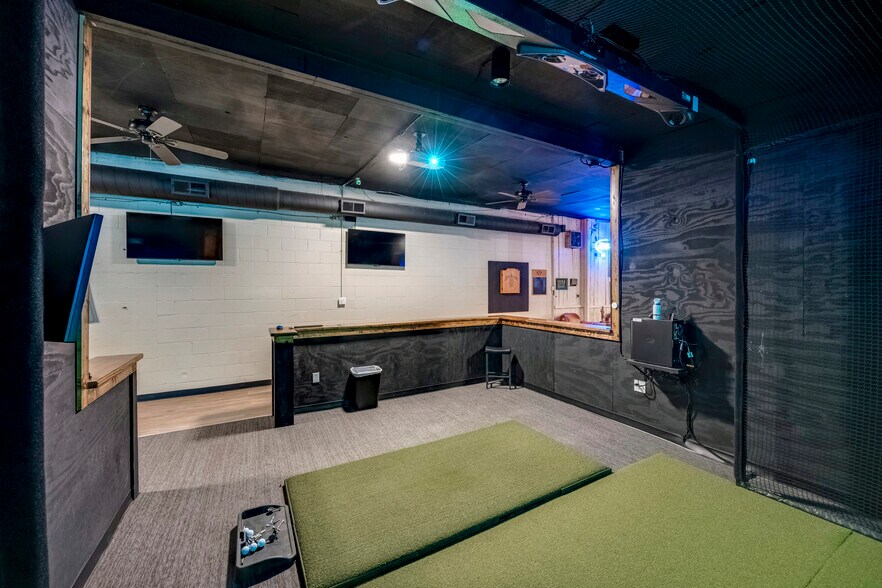 More Photos Of 422 Fryes Ln, Danville Sports And Entertainment For Sale