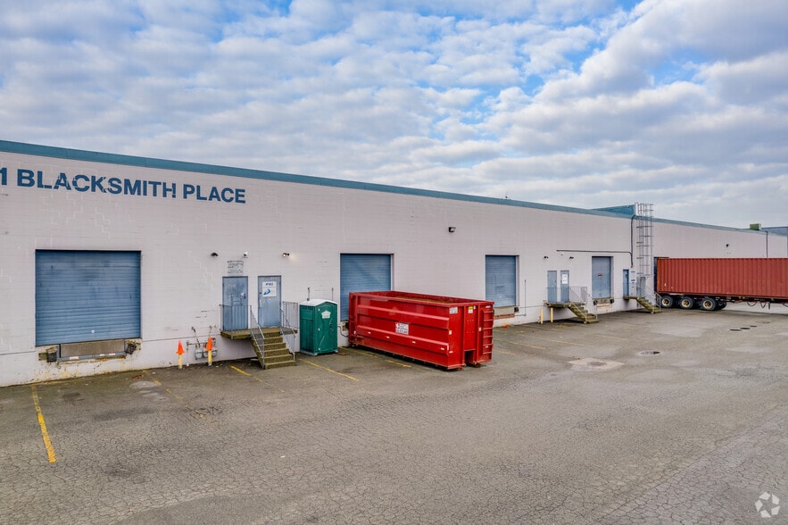 More Photos Of 11471 Blacksmith Pl, Richmond Warehouse For Lease