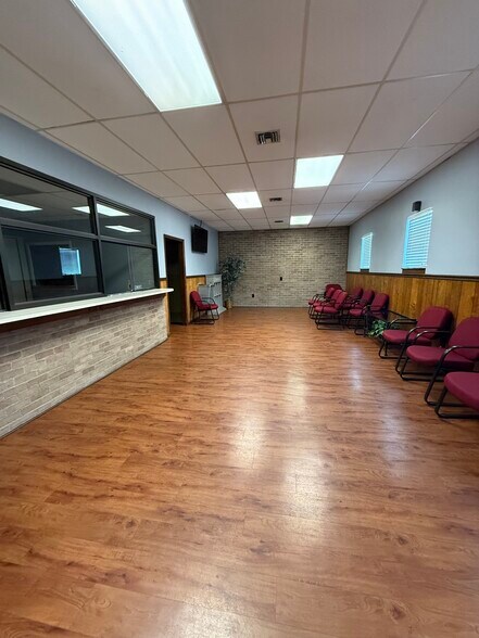 More Photos Of 1074 Southern Ave, Fayetteville Medical For Lease