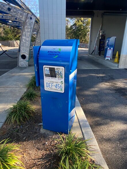 More Photos Of 2966 Saint Stephens Rd, Mobile Carwash For Sale