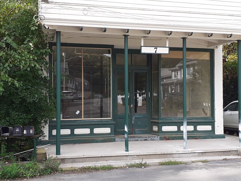 More Photos Of 7 Oxford Depot, Chester Office Residential For Lease