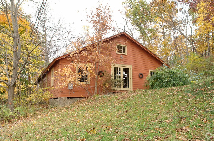 More Photos Of 5768-5774 Albany Post Rd, Rhinebeck Freestanding For Sale