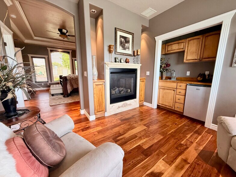 More Photos Of 400 Washington St, Adrian Land For Sale