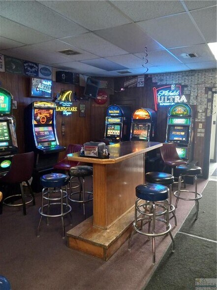 More Photos Of 114 Main St, Roundup Casino For Sale