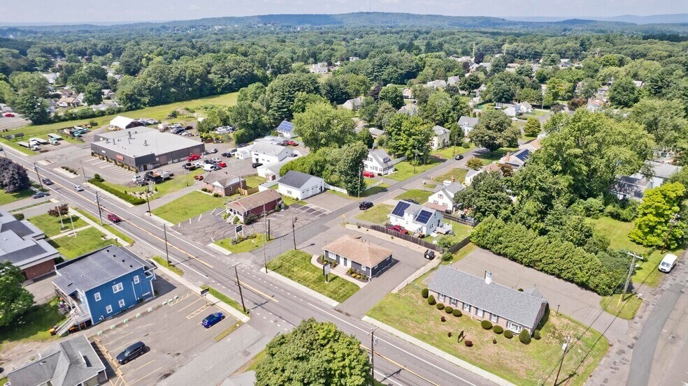 More Photos Of 660 Springfield St, Feeding Hills Office For Sale