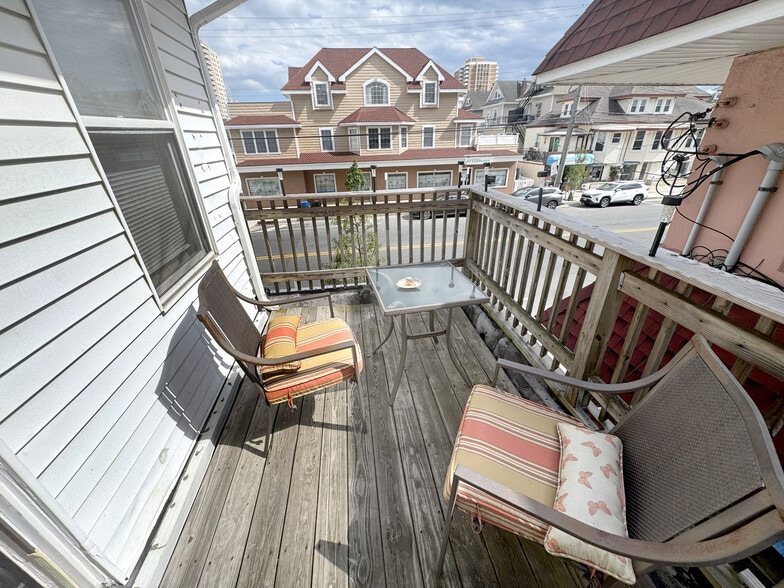 More Photos Of 5101 Ventnor Ave, Ventnor Storefront Retail Residential For Sale