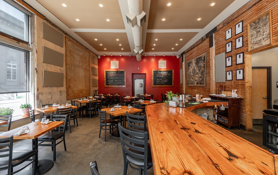 More Photos Of 401 E Chapel Hill St, Durham Storefront Retail Office For Sale