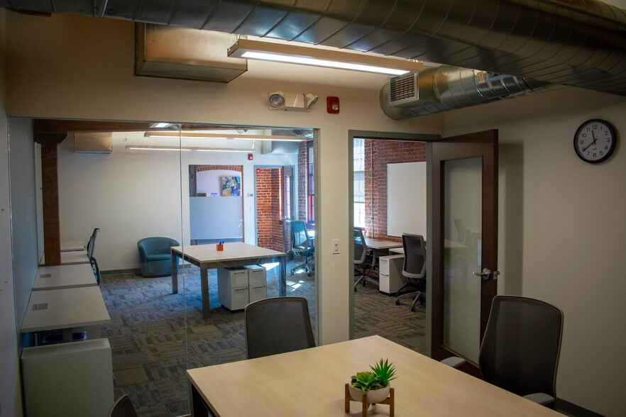 More Photos Of 1167 Massachusetts Ave, Arlington Coworking Space