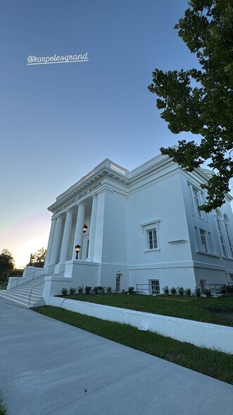 Primary Photo Of 101 1st St, Jacksonville Public Library For Lease