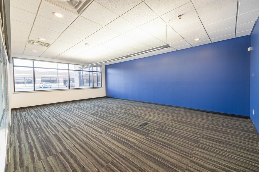 More Photos Of , Wixom Flex For Sale