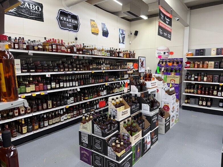 More Photos Of 2318 Old Cornelia Hwy, Gainesville Convenience Store For Sale