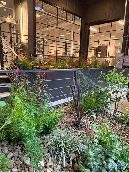 More Photos Of 655 Highland Ave NE, Atlanta Freestanding For Lease