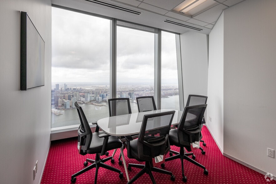 More Photos Of One World Trade Center, New York Coworking Space