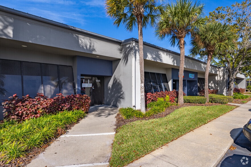 More Photos Of 13190 56th Ct, Clearwater Unknown For Lease