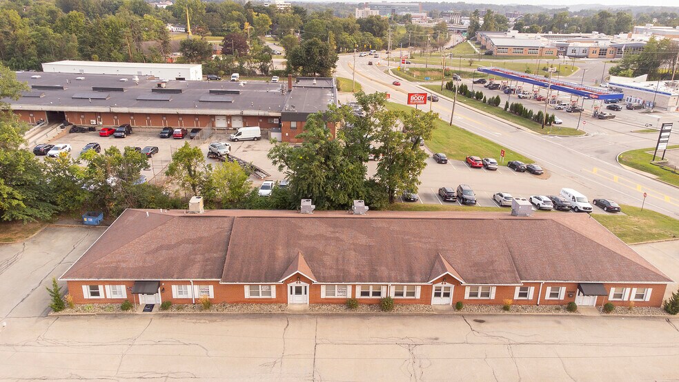 More Photos Of 50 Seco Rd, Monroeville Office For Sale