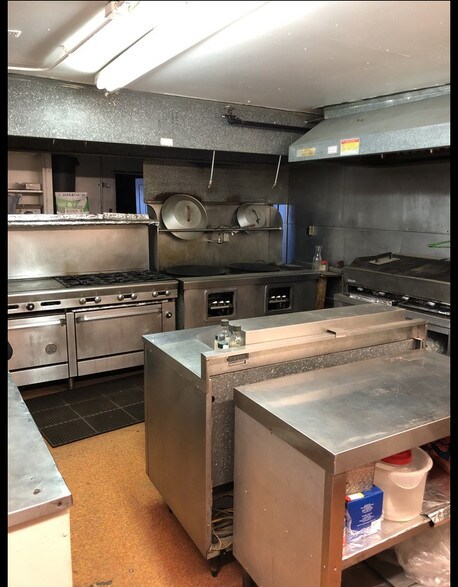 More Photos Of 621 S Brawley Ave, Brawley Restaurant For Sale