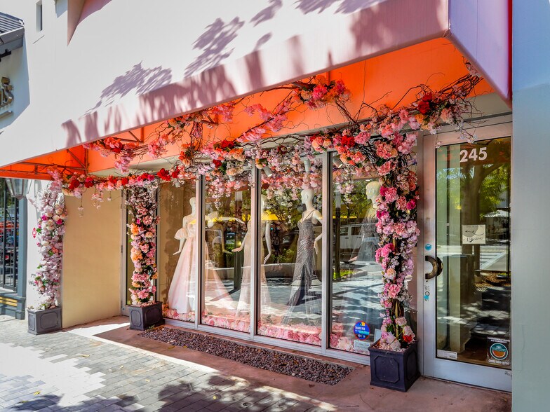 More Photos Of 245-247 Miracle Mile, Coral Gables Storefront Retail Office For Lease