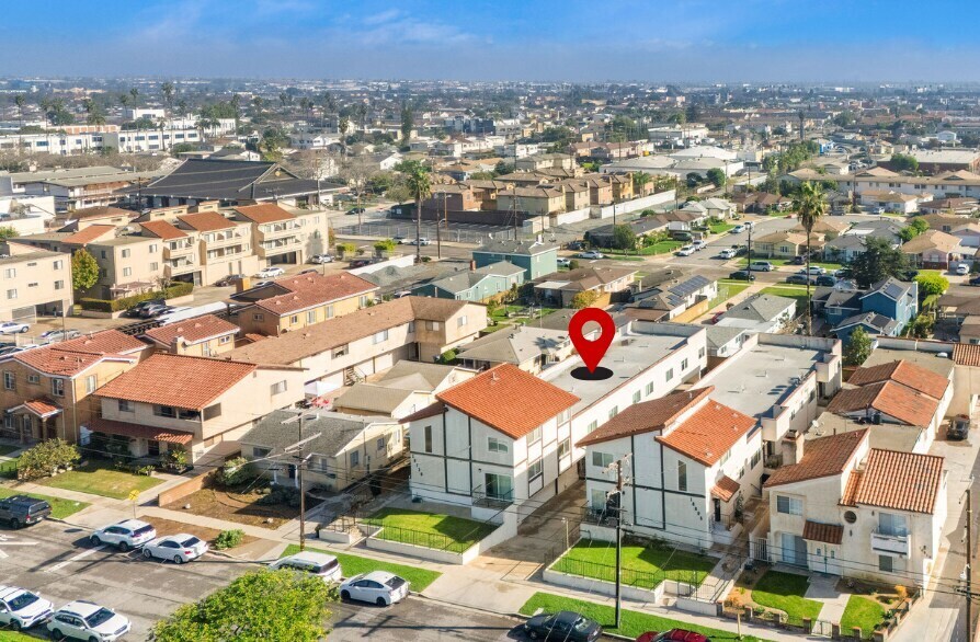 More Photos Of 16720 S Dalton Ave, Gardena Apartments For Sale