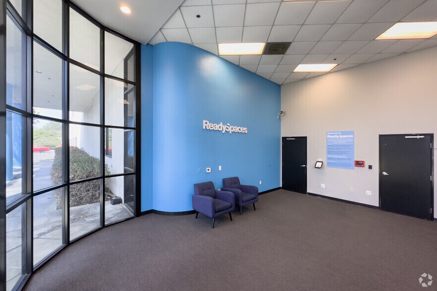 More Photos Of 3731 Warner Ave, Santa Ana Warehouse For Lease