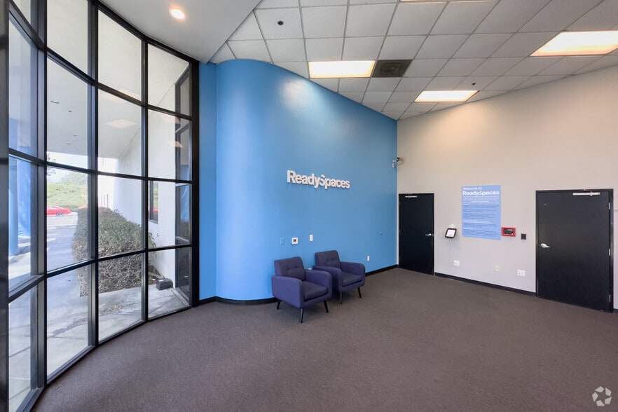 More Photos Of 3731 Warner Ave, Santa Ana Warehouse For Lease