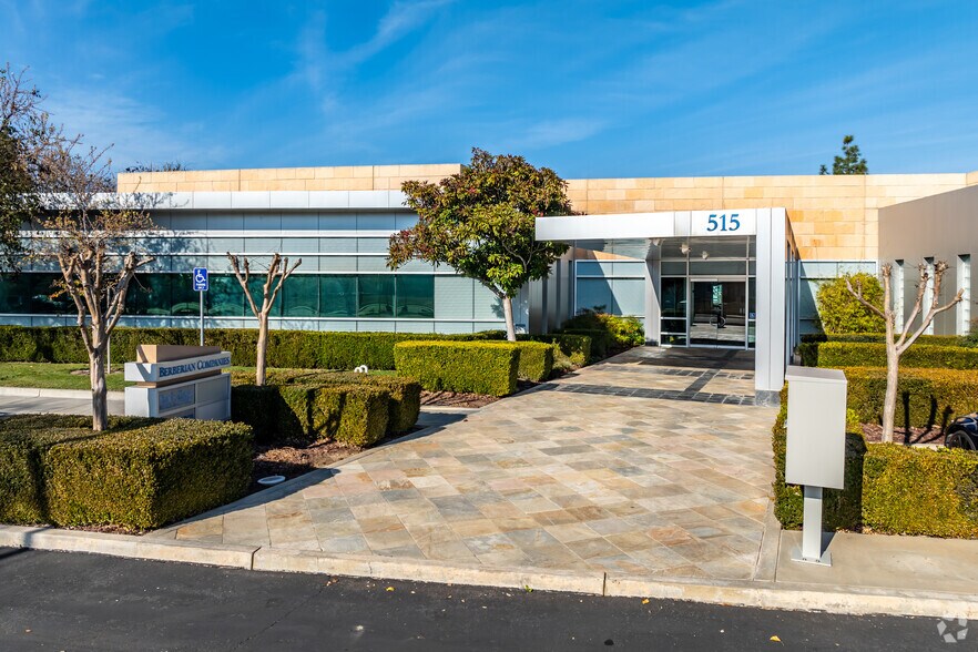 More Photos Of 515 Lyell Dr, Modesto Office For Lease