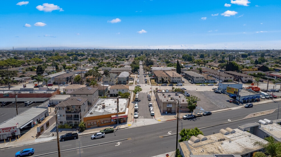 More Photos Of 10236 Long Beach Blvd, Lynwood Supermarket For Sale