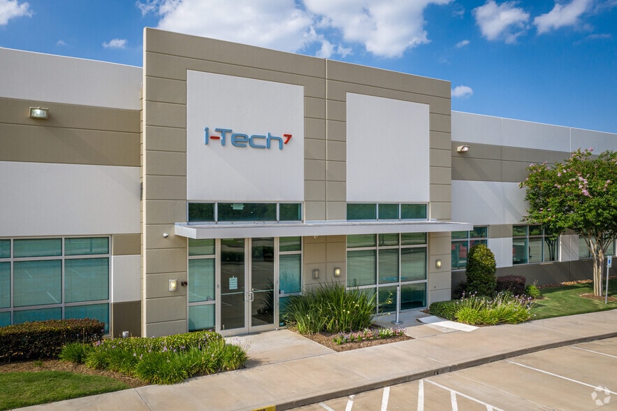 More Photos Of 22350 Merchants Way, Katy Unknown For Lease