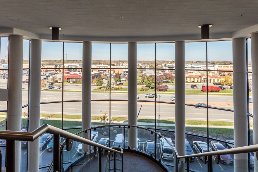 More Photos Of 765 Jefferson Rd, Rochester Medical For Lease