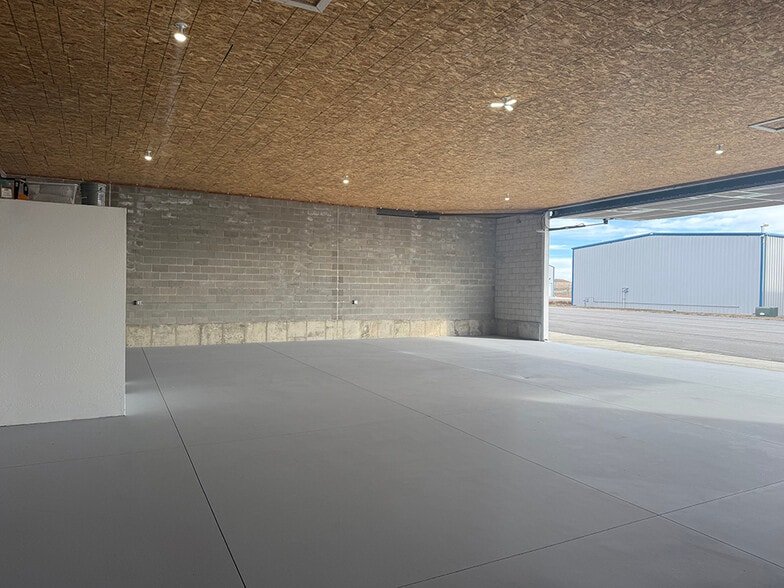 More Photos Of 5271 Beechcraft St, Loveland Self Storage For Sale