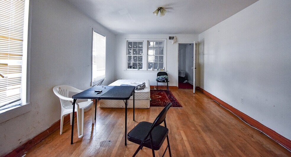 More Photos Of 623 Sligo Ave, Silver Spring Storefront Retail Residential For Sale