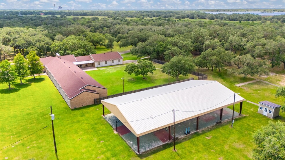 More Photos Of 120 David Wade Dr, Victoria Rehabilitation Center For Sale