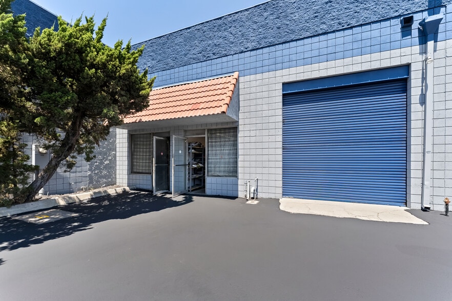More Photos Of 645 Giano Ave, La Puente Warehouse For Sale