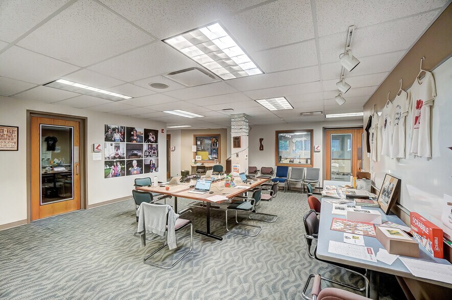 More Photos Of 150 E South College St, Yellow Springs Research And Development For Sale