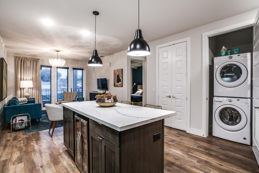 More Photos Of 5200 N O'Connor Blvd, Irving Unknown For Lease