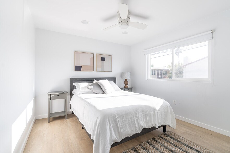 More Photos Of 4851-4855 Narragansett Ave, San Diego Apartments For Sale