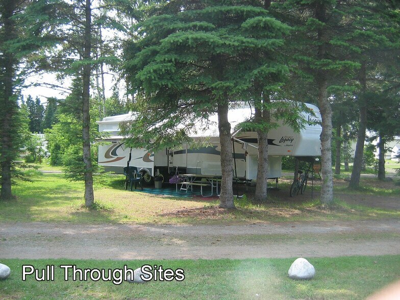 More Photos Of 4650 Highway 11-17, Kakabeka Falls Manufactured Housing Mobile Home Park For Sale