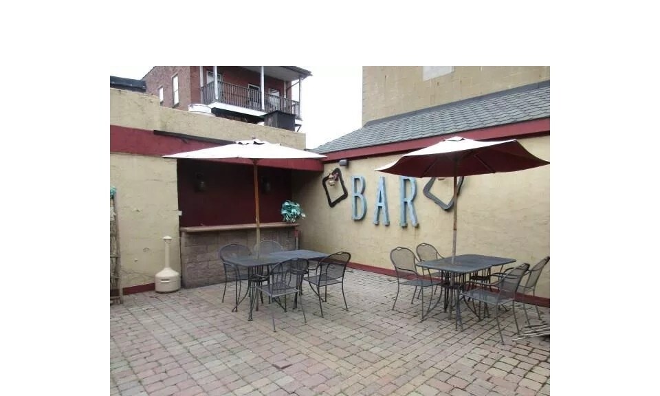 More Photos Of 331-333 E Washington St, New Castle Storefront Retail Office For Sale