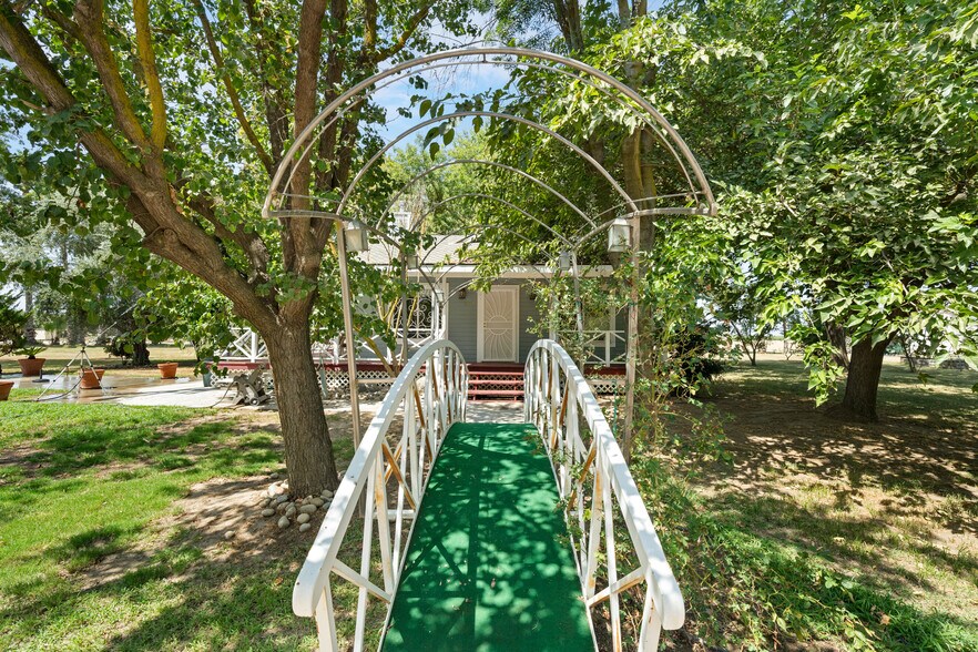 More Photos Of 8241 Koch Rd, Bakersfield Land For Sale