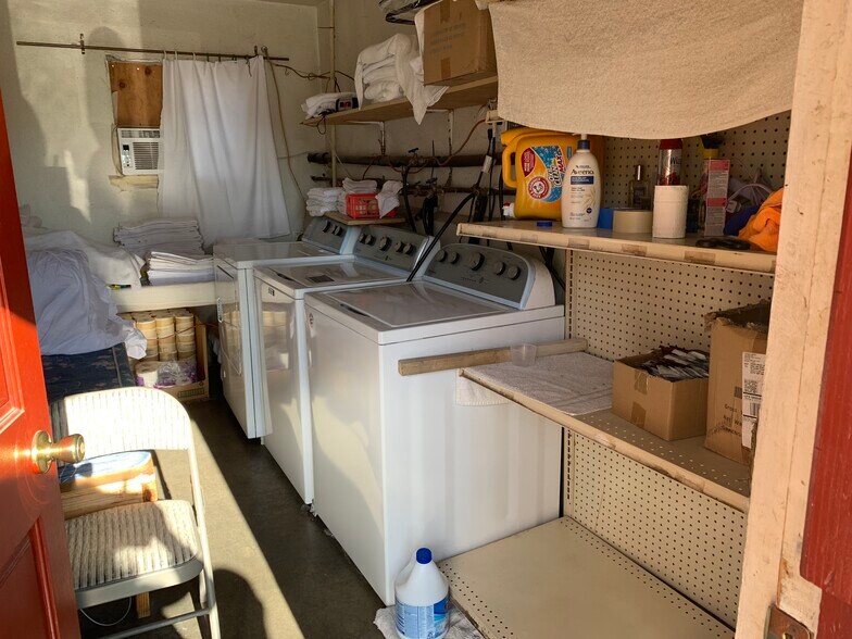 More Photos Of 14710 Bleeker St, Sylmar Hotel For Sale