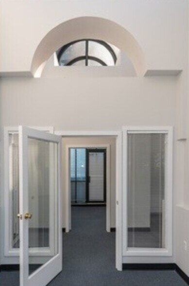 More Photos Of 1782 Columbia Rd NW, Washington Storefront Retail Office For Lease