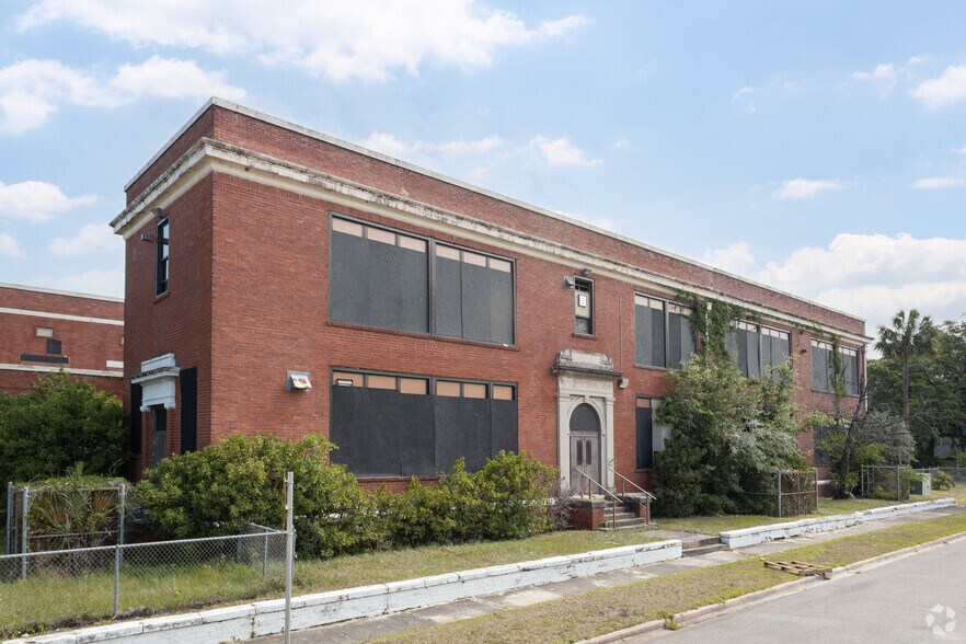 More Photos Of 1221 E 16th St, Jacksonville Schools For Sale