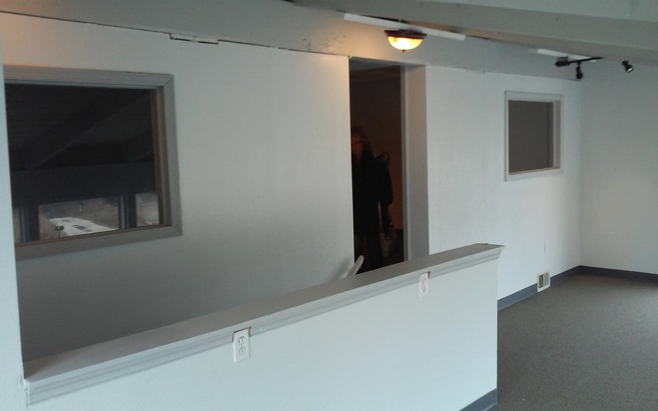 More Photos Of 4051 Jeffco Blvd, Arnold Loft Creative Space For Lease