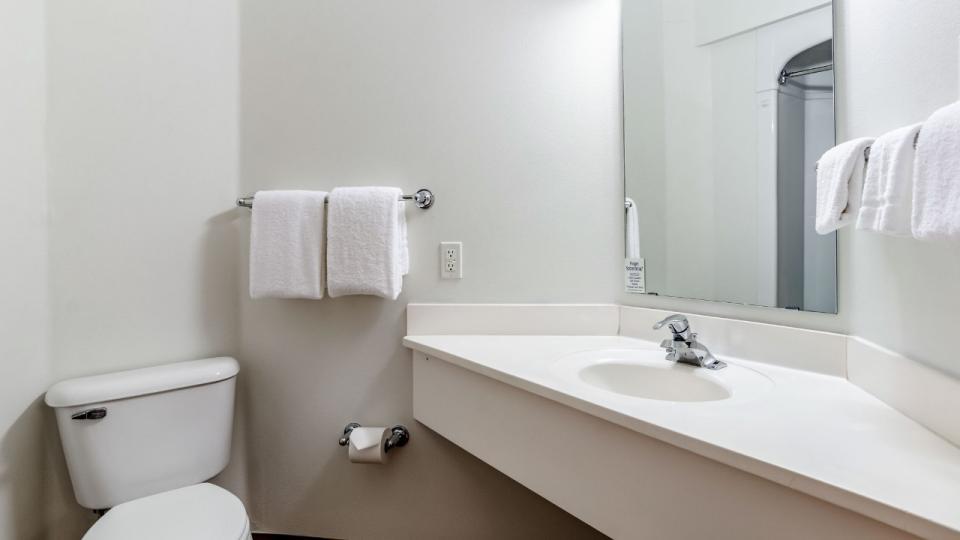 More Photos Of 3040 Silverburg Dr, Sidney Hotel For Sale