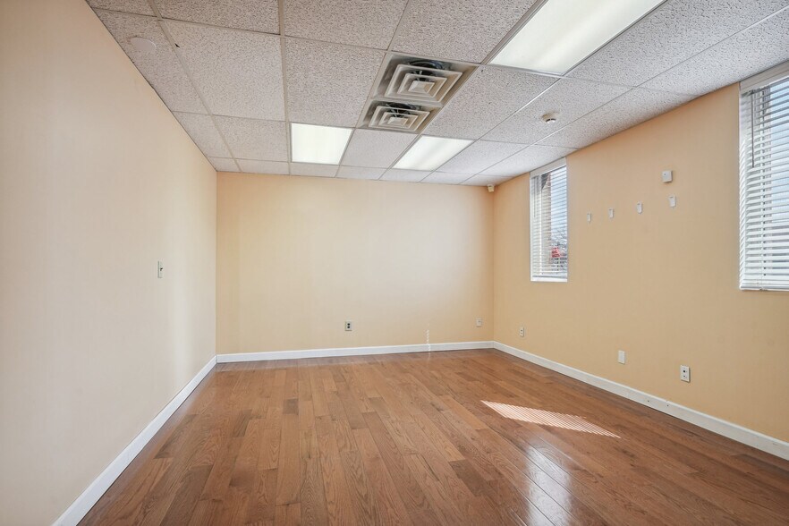 More Photos Of 200 South St, New Providence Medical For Sale