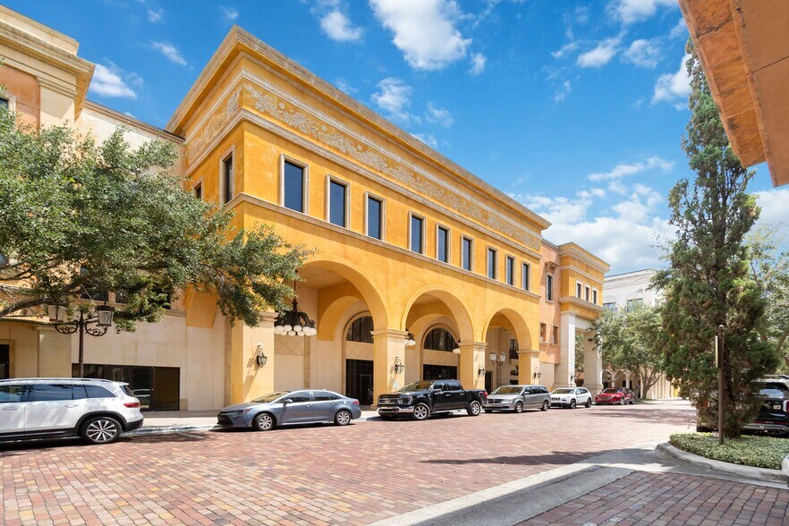 More Photos Of 7065 Westpointe Blvd, Orlando Loft Creative Space For Sale