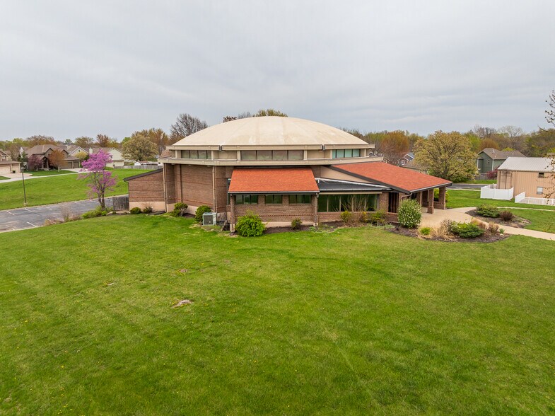 More Photos Of 800 SW 150 Hwy, Lee's Summit Office For Sale